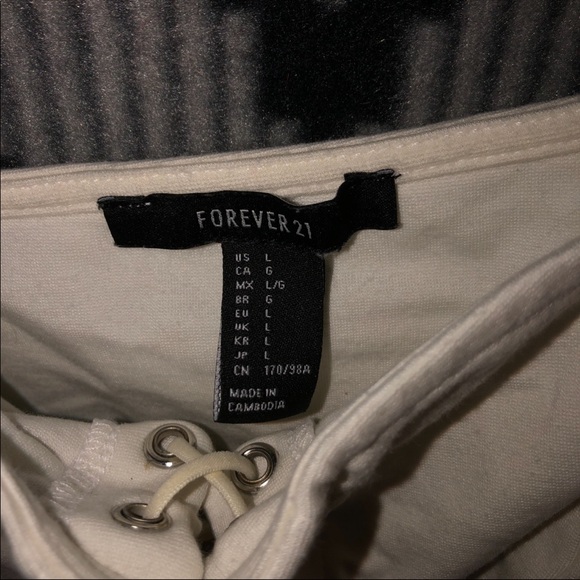 Forever 21 crop top - Picture 2 of 4